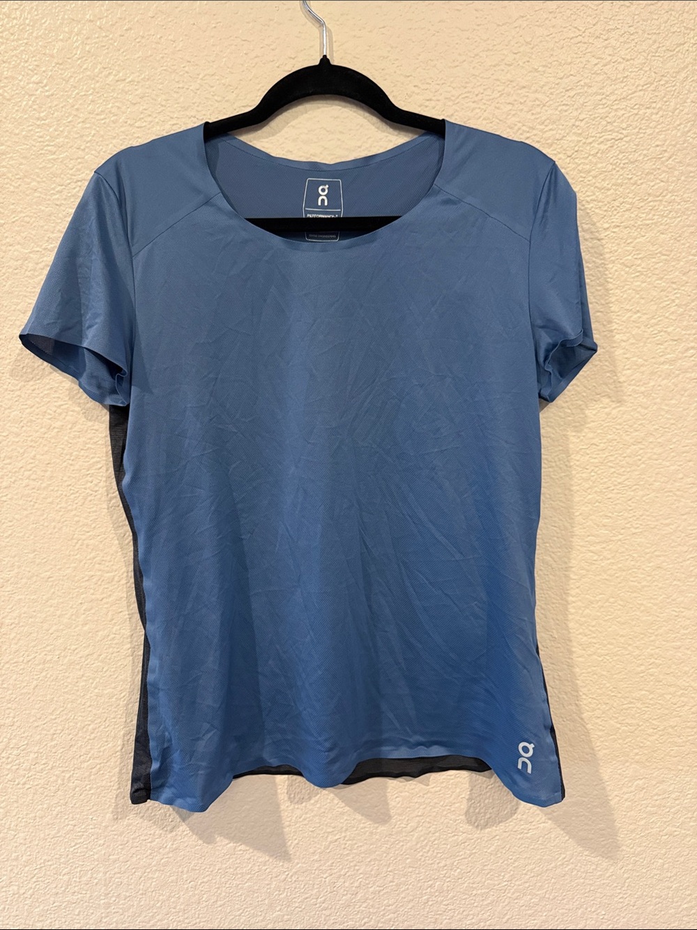 On Running Blue Performance Tee